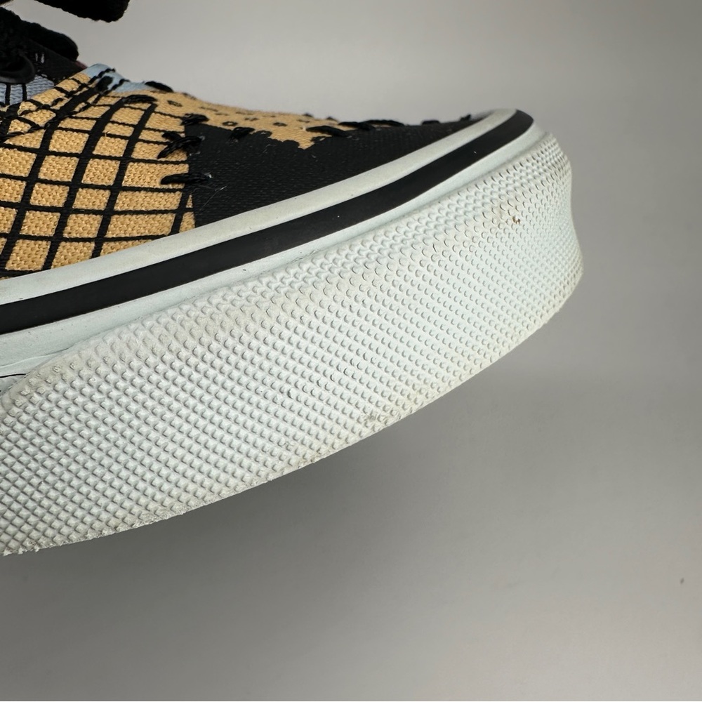 Vans Kids Sneakers ‘Nightmare Before Christmas’ Black, Pink, and Yellow Accents - Picture 8 of 12